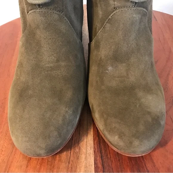 Marc Fisher Green Boots Size 6.5 - Picture 3 of 11